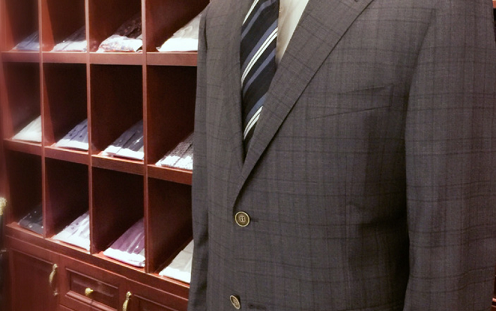 西服定做需要注意的三點